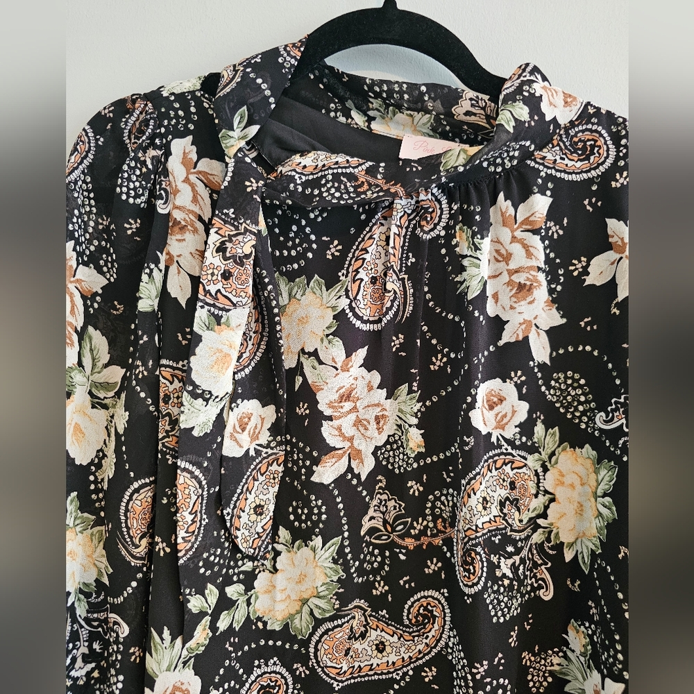 Pink Lily Floral Paisley Blouse | Amber Massey | Large